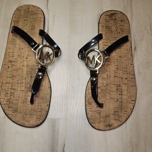 Michael Kors MK Gold Charm Jelly Thong Sandals Cork Footbed Black Gold Size 8M